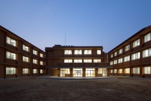 宍道高校　建物夜景