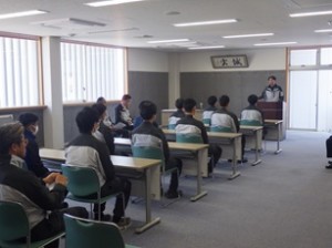 コン1